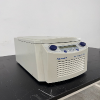 Eppendorf 5415R Refrigerated Centrifuge image 0
